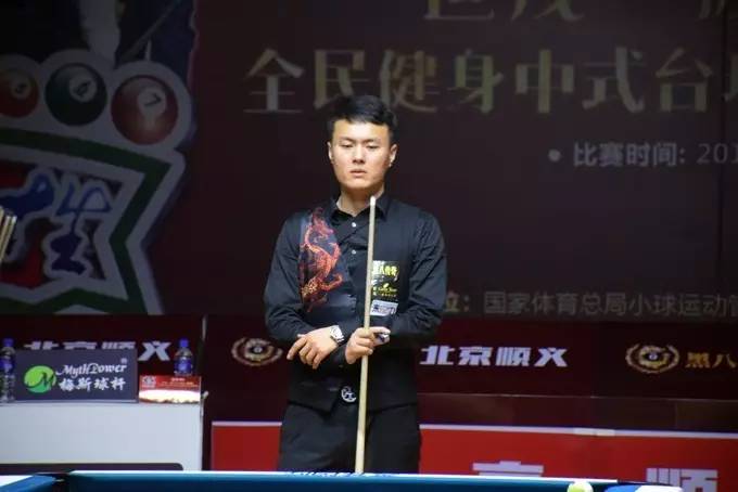 并亲自破门 并亲自破门