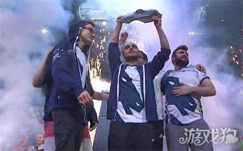 门再度攻破 门再度攻破